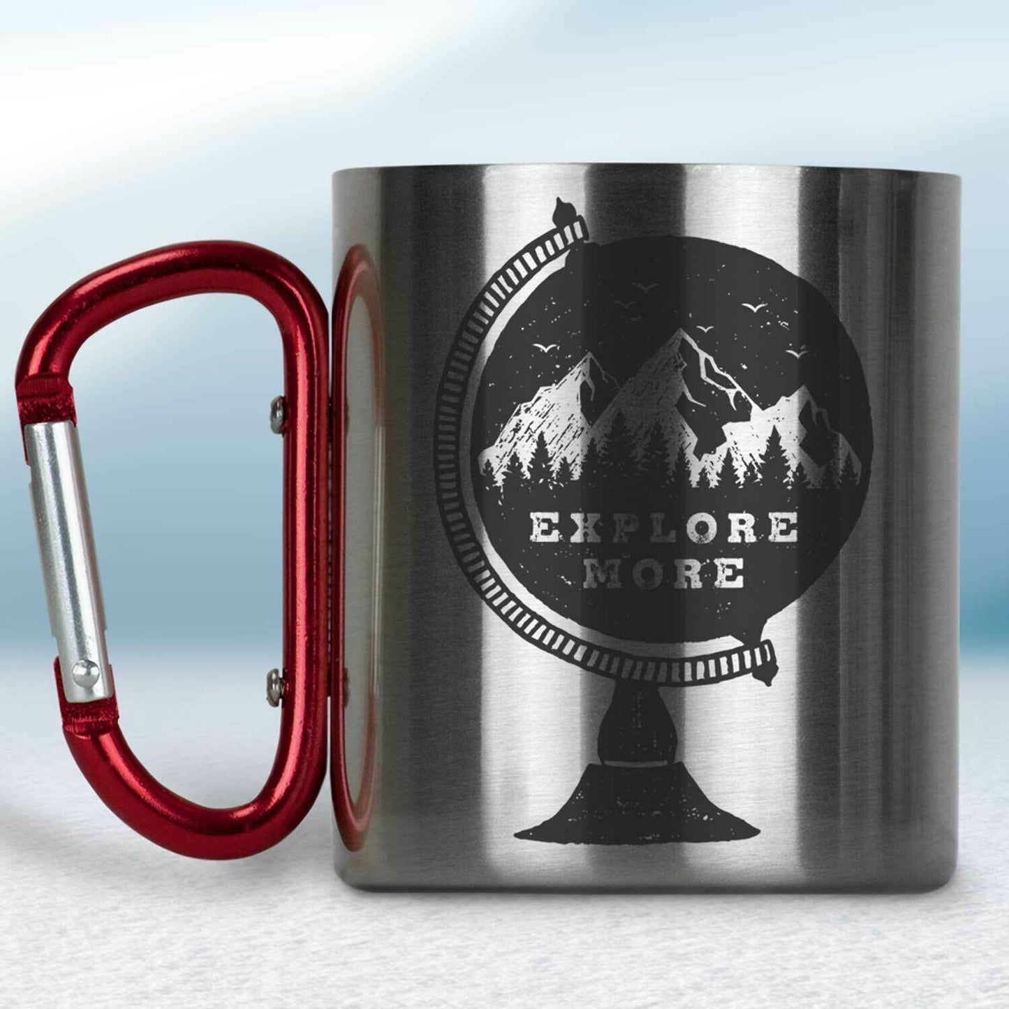 Kovový turistický hrnček s karabínkou