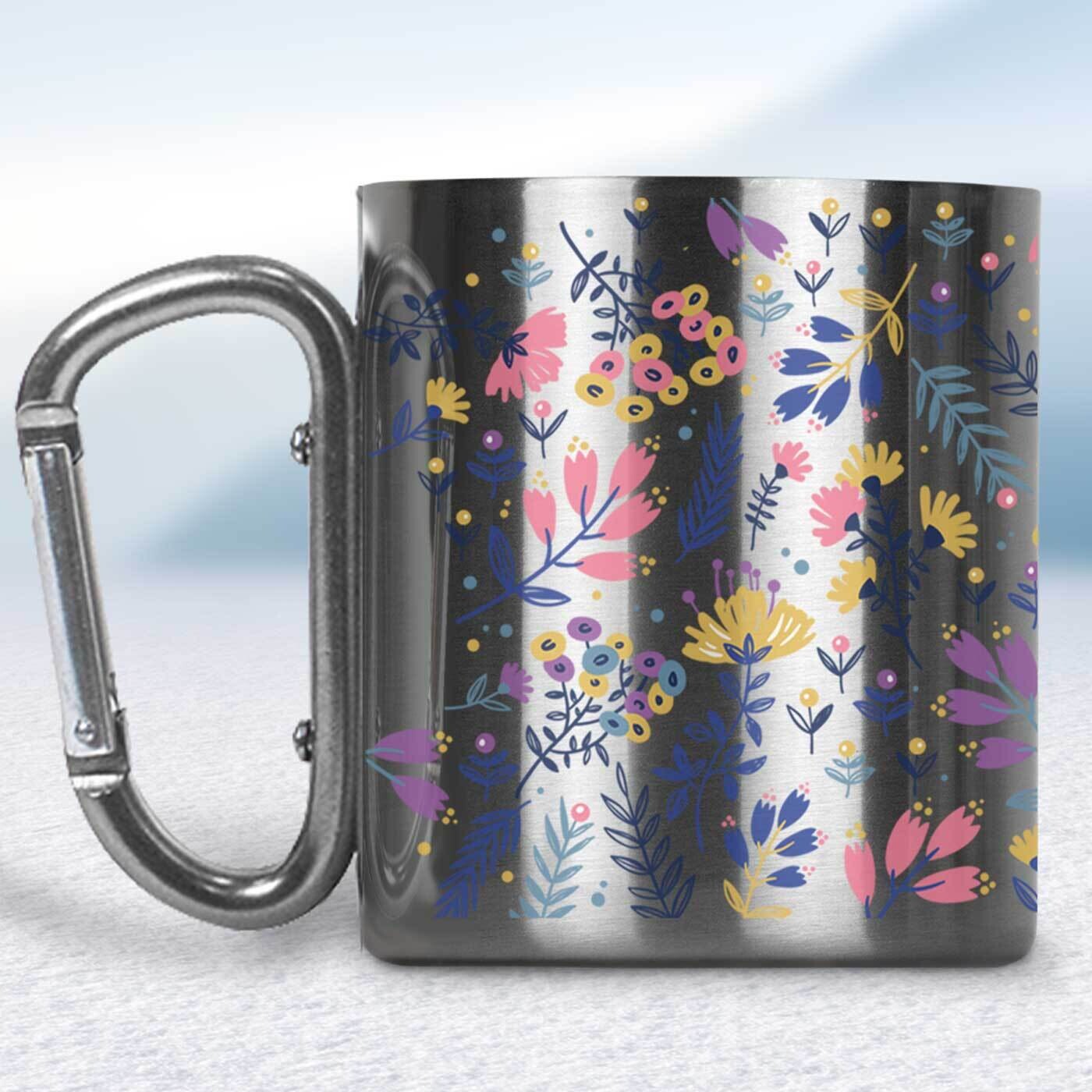 Kovový turistický hrnček s karabínkou