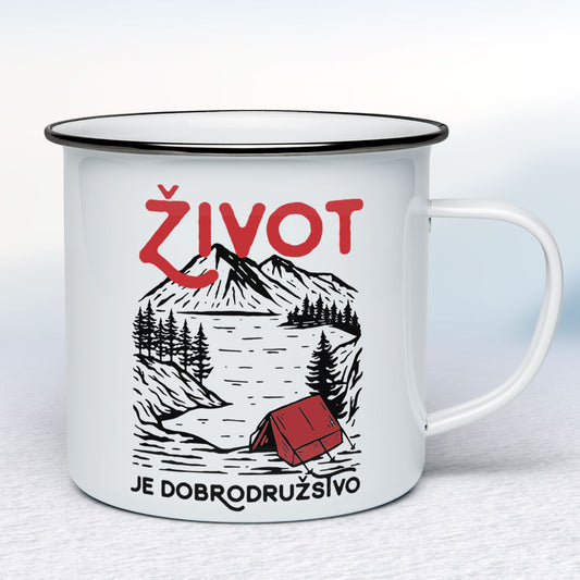 Smaltovaný hrnček Život je dobrodružstvo